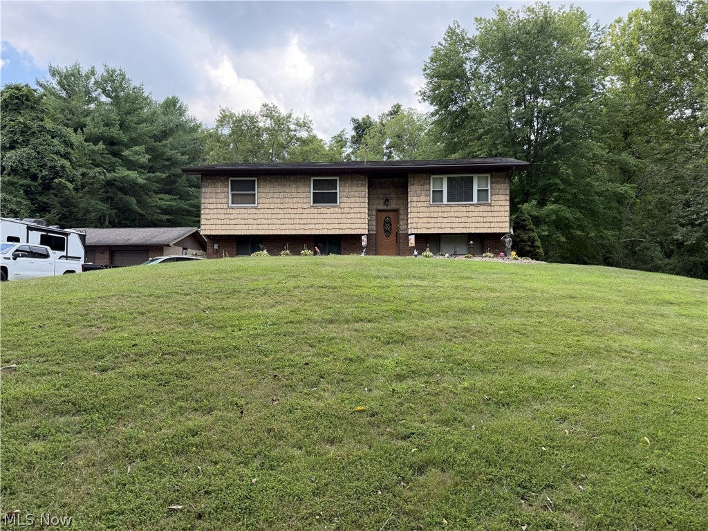 267 Roberts Drive — photo