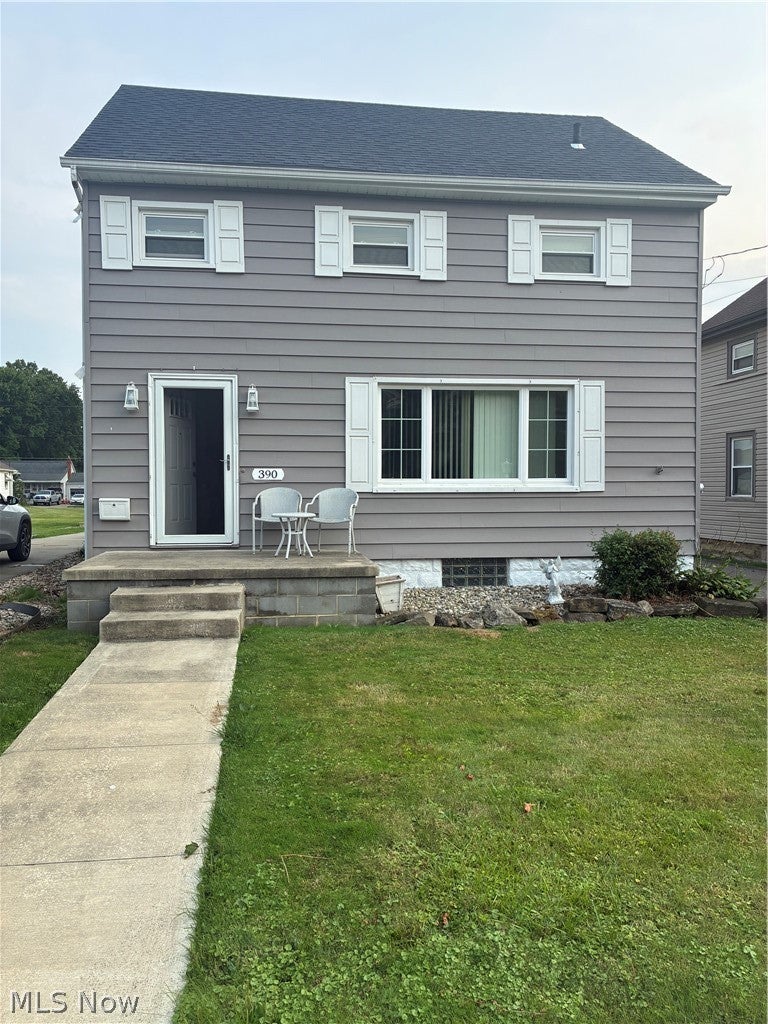 390 Wilson Street W — photo