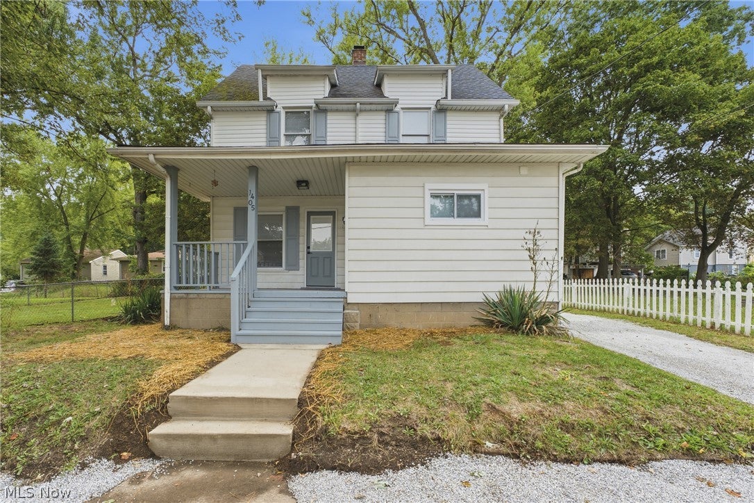 1405 Wabash Court NE — photo