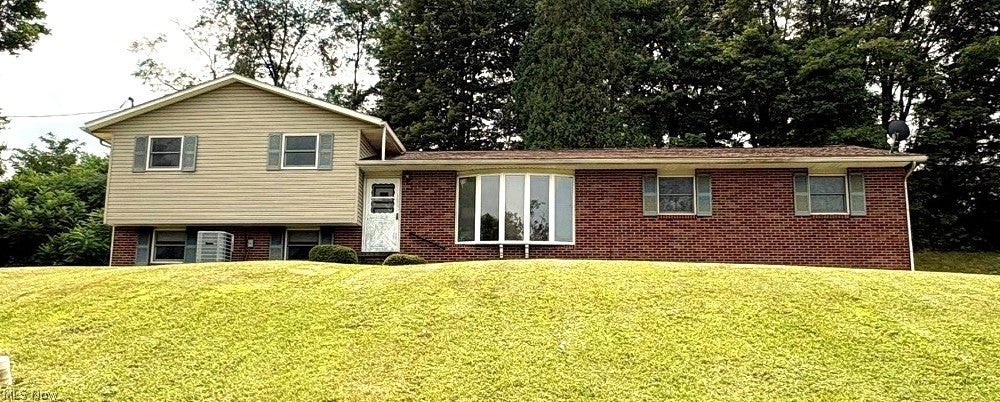 5044 Amsterdam Road SE — photo