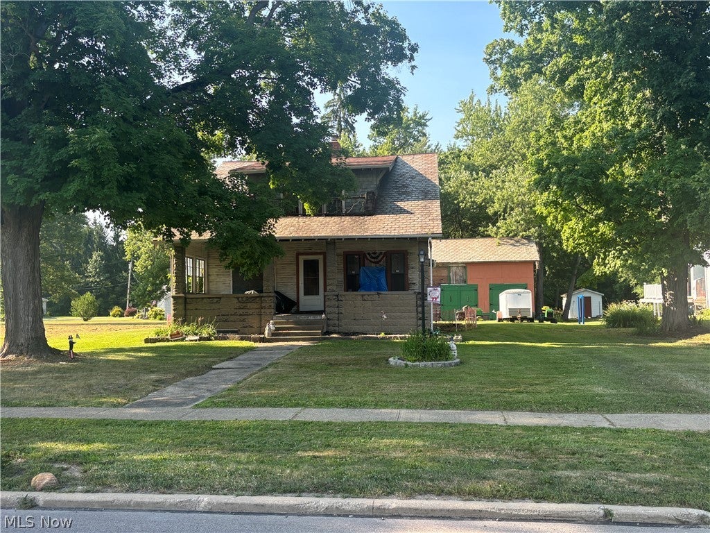 284 W Main Street — photo