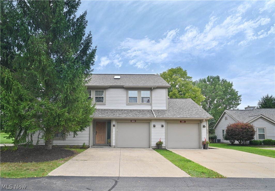 325 S Linden Court — photo