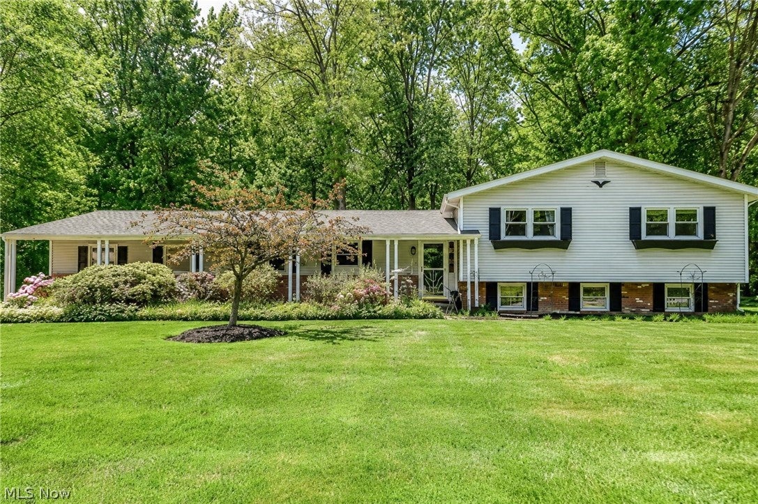 9412 Beaver Creek Drive — photo