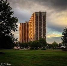 12900 Lake Avenue 1119 — photo