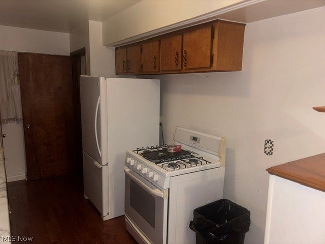 1600 Difford, Niles, OH 44446 — photo 2