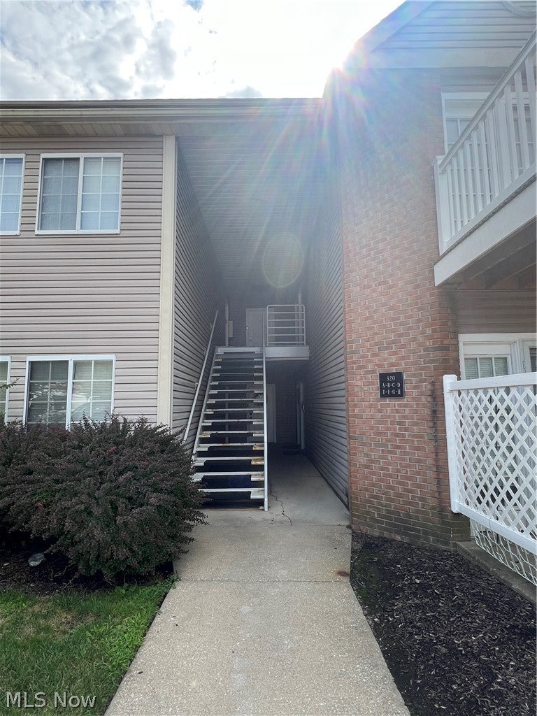 320 Village Pointe Drive 1 — photo