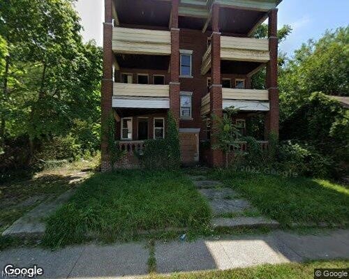 1828 Hastings Avenue — photo