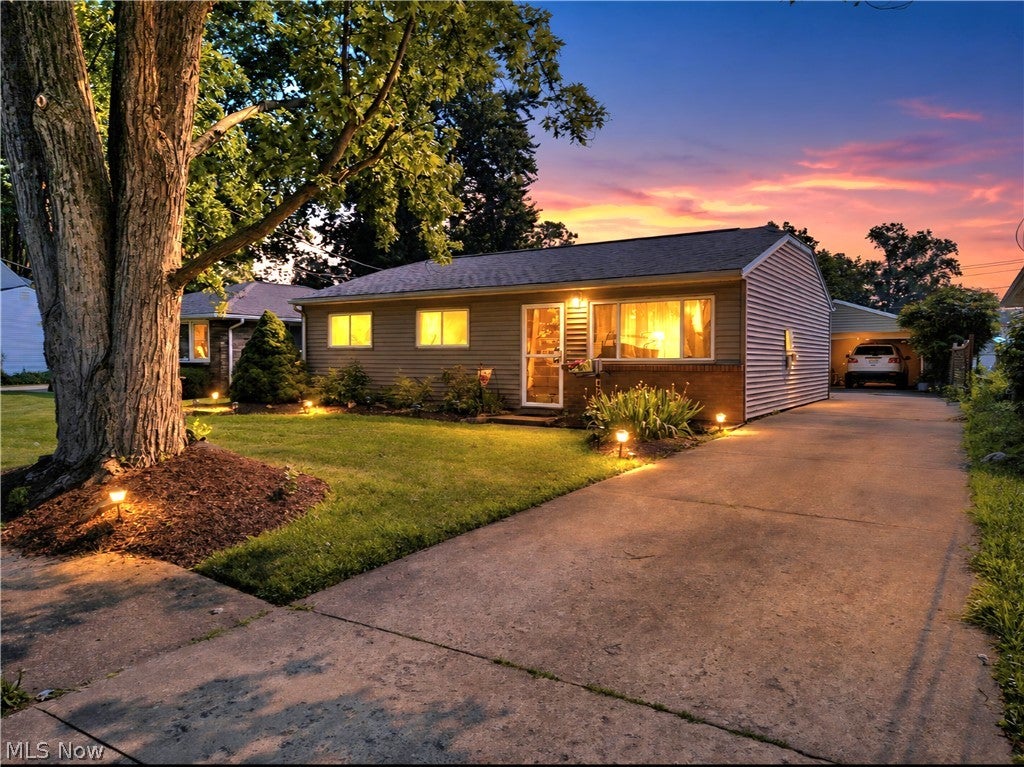 473 Augdon Drive — photo