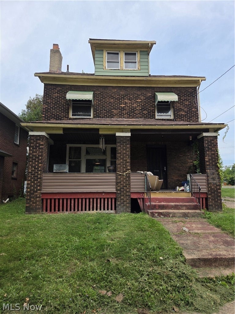 728 Crandall Avenue — photo