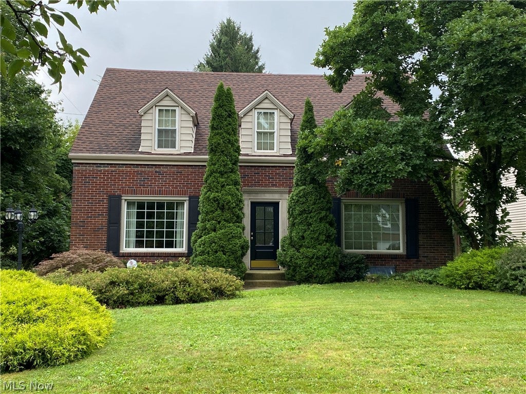 123 Alburn Drive — photo