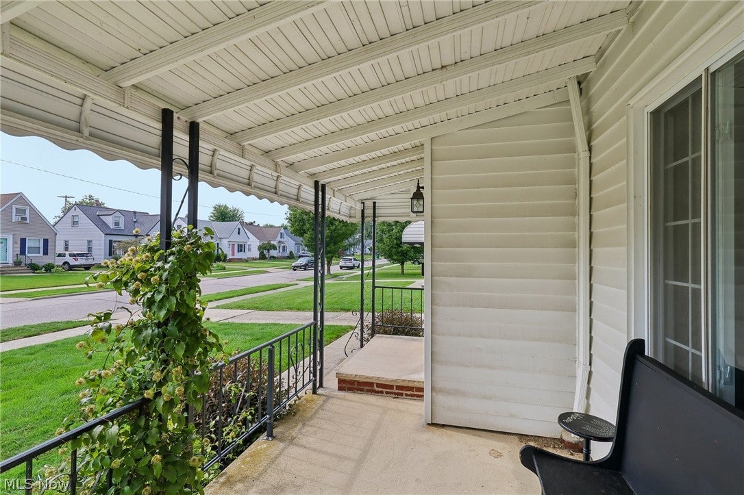 439 E 330th Street, Willowick, OH 44095 — photo 3
