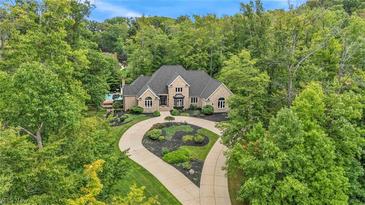 8215 Eagle Ridge Drive — photo
