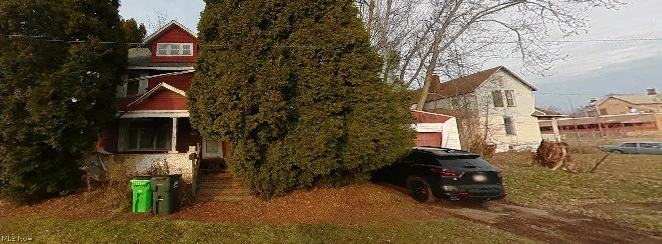 627 S Morgan Avenue — photo