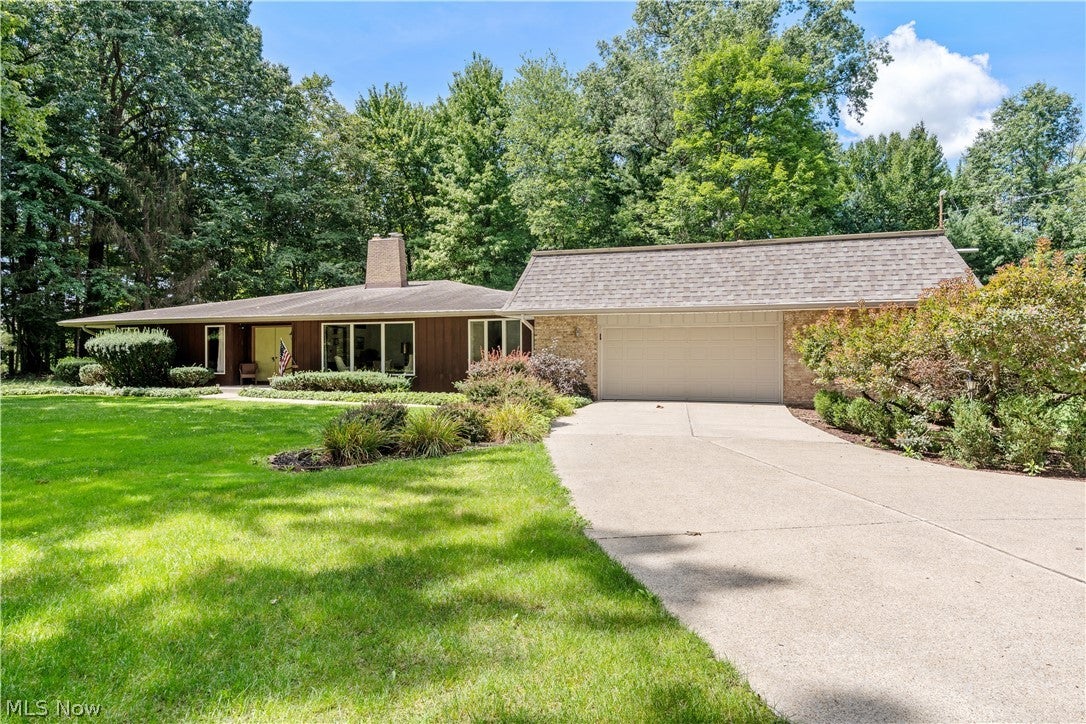 4200 Sugarbush Drive — photo