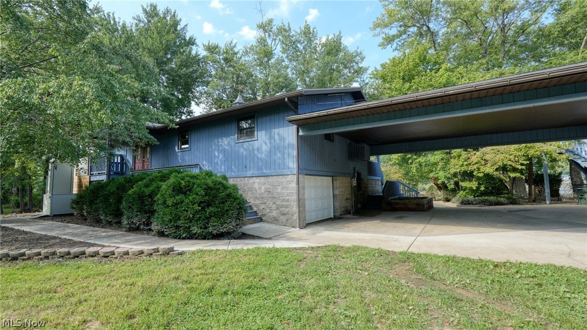 7707 Pioneer Drive — photo