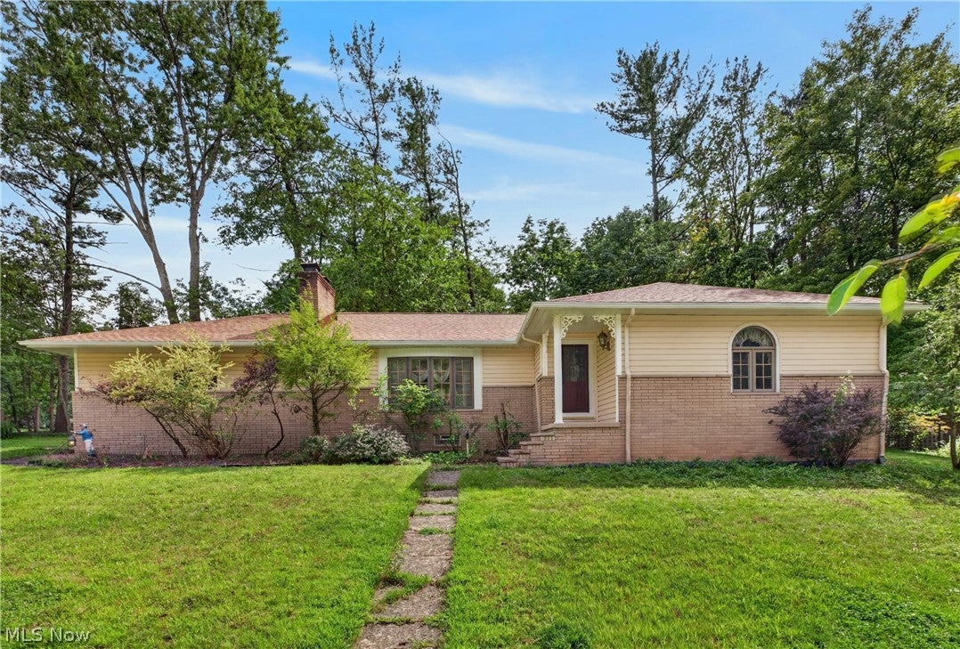 1164 Edgecliff Drive — photo