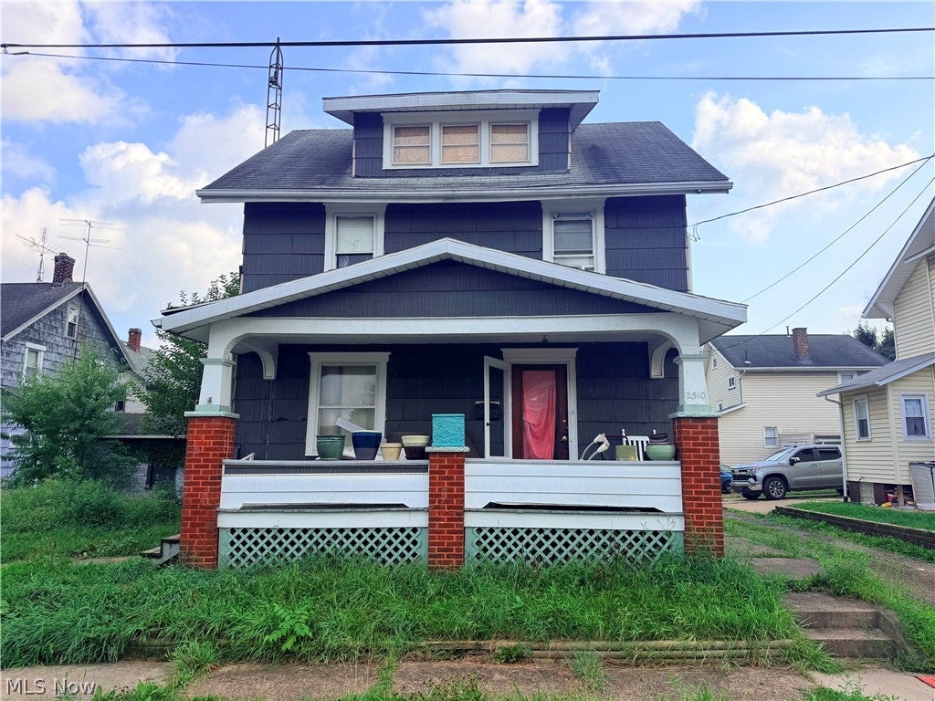 2310 7th Street NW — photo