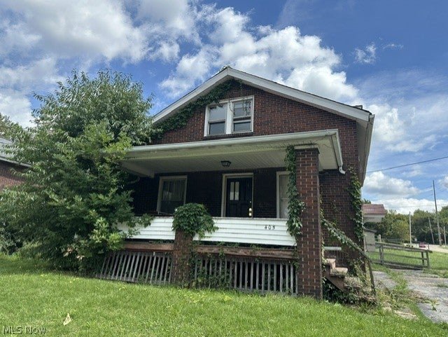 405 Drake Avenue — photo
