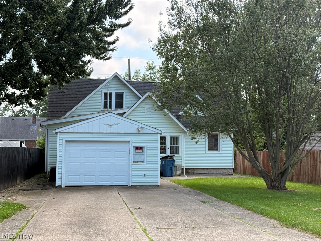 1868 E 34th Street, Lorain, OH 44055 — photo 2