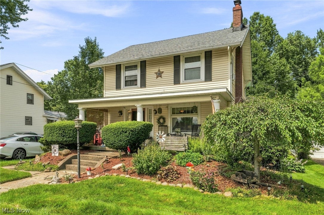 7979 Oakdale Street NW — photo
