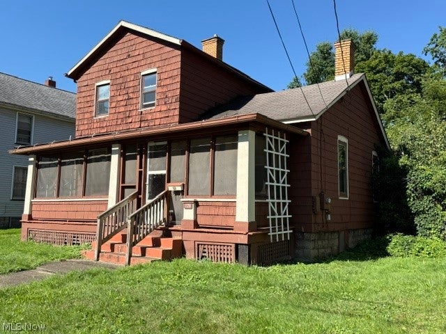 128 Sayers Avenue — photo