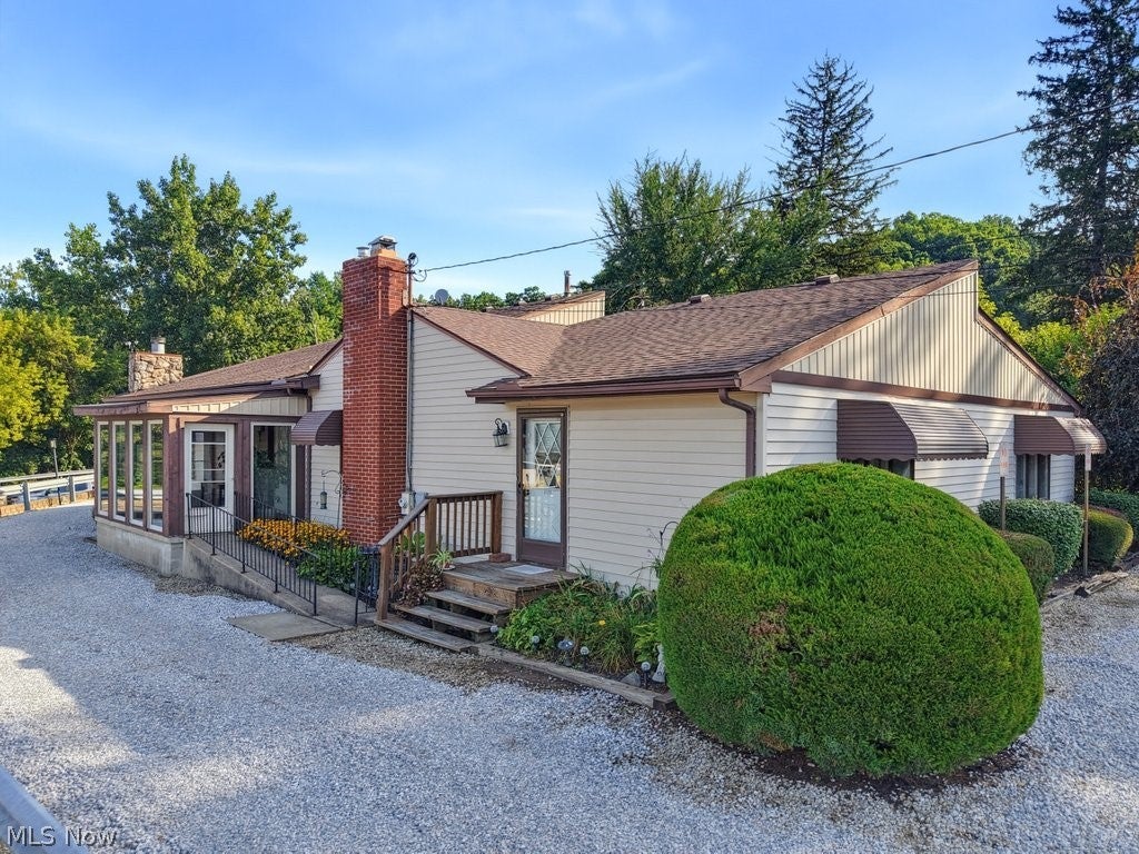 1177 W Portage Trail — photo