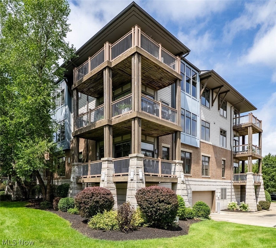 1403 Copper Trace 205 — photo
