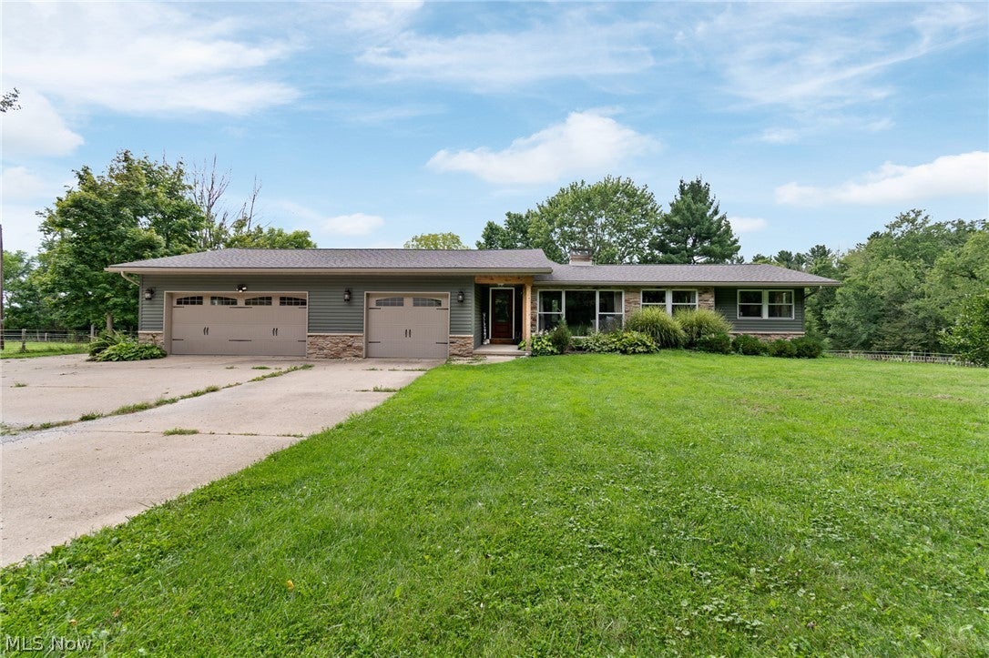 1501 Riffel Road — photo
