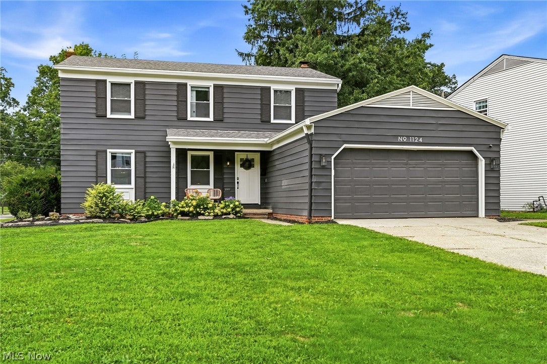 1124 Hillrock Drive — photo