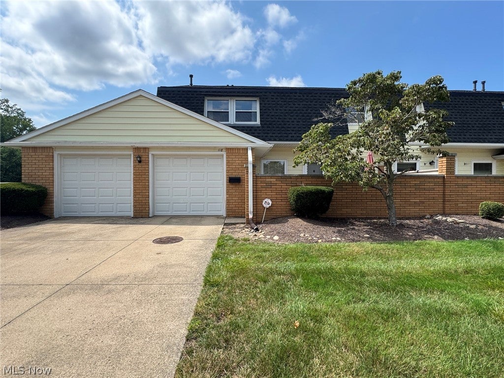 118 New Concord Drive — photo