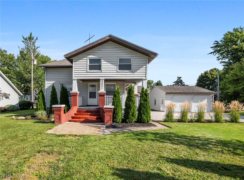 4651 E Lake Road — photo