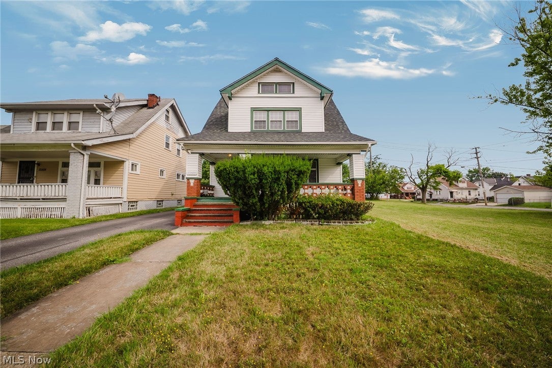 13509 Alvin Avenue — photo