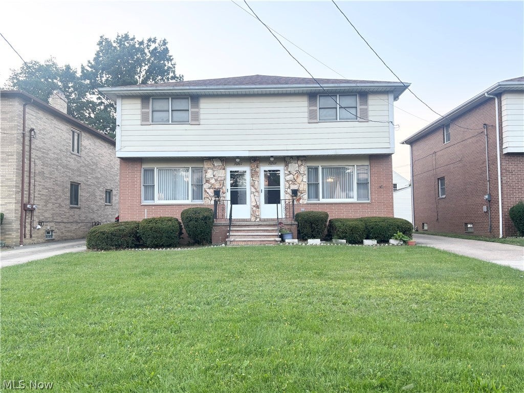 20209 Lake Shore Boulevard — photo