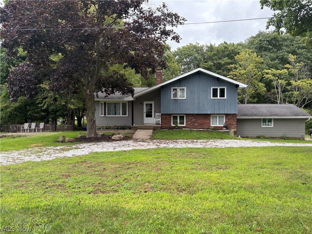 2351 Mcmackin Road — photo