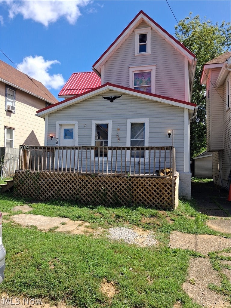 704 Smith Avenue SW — photo