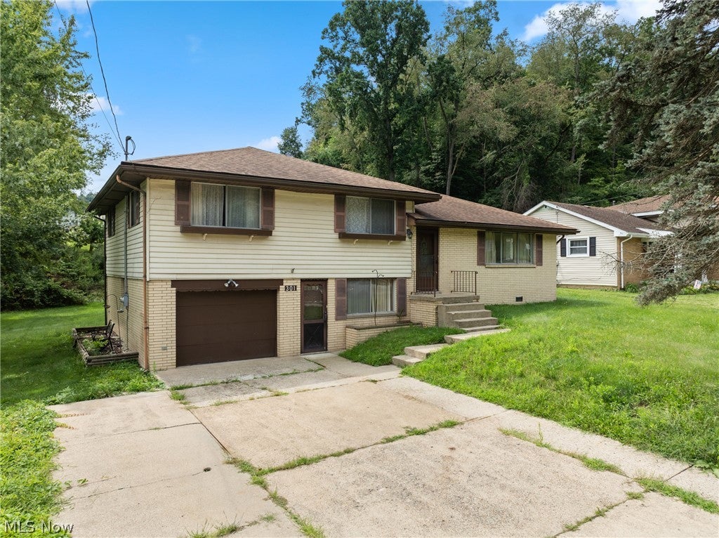 301 Alpine Drive — photo
