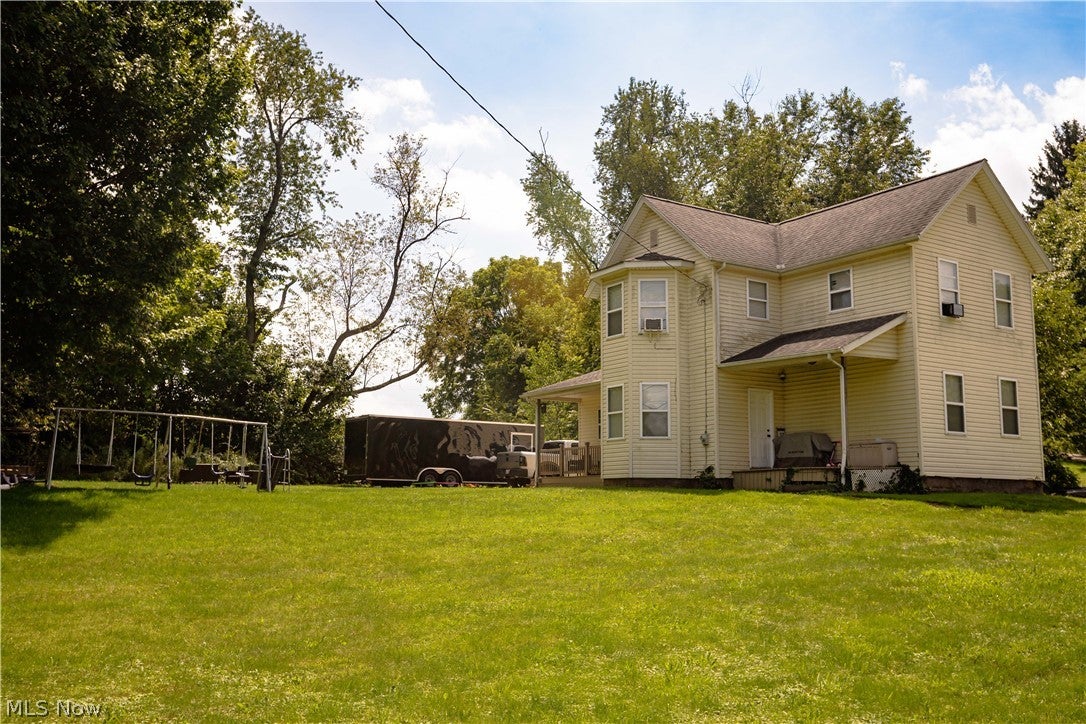 3438 Columbus Road NE — photo