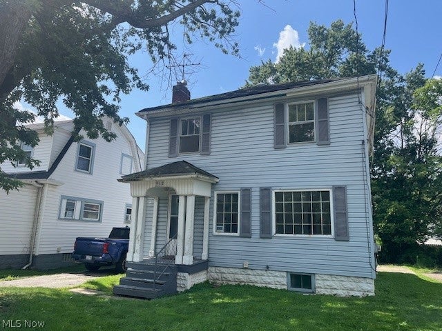912 S Hawkins Avenue — photo
