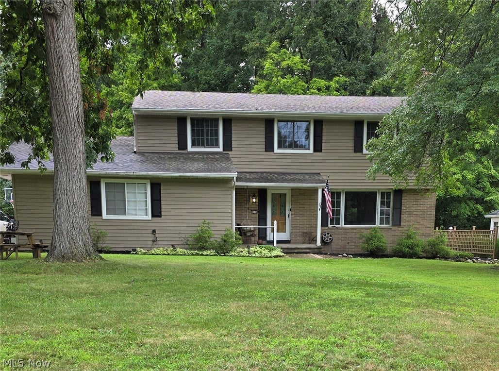8124 Thornhurst Drive — photo