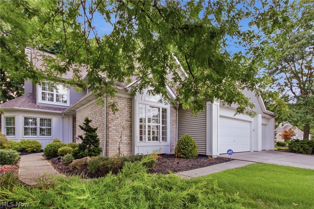 3743 Camden Court #27 — photo