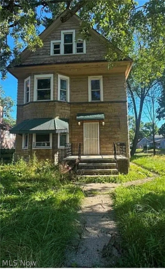 905 E Buchtel Avenue — photo