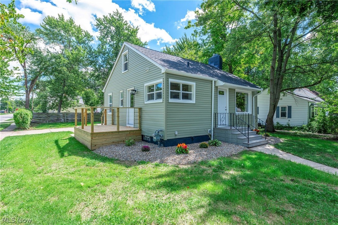 399 Olive Street — photo