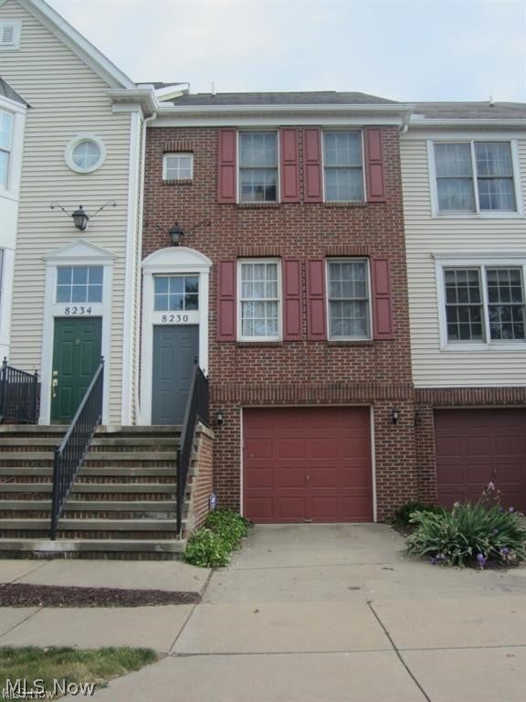 8230 Chester Pkwy Parkway — photo