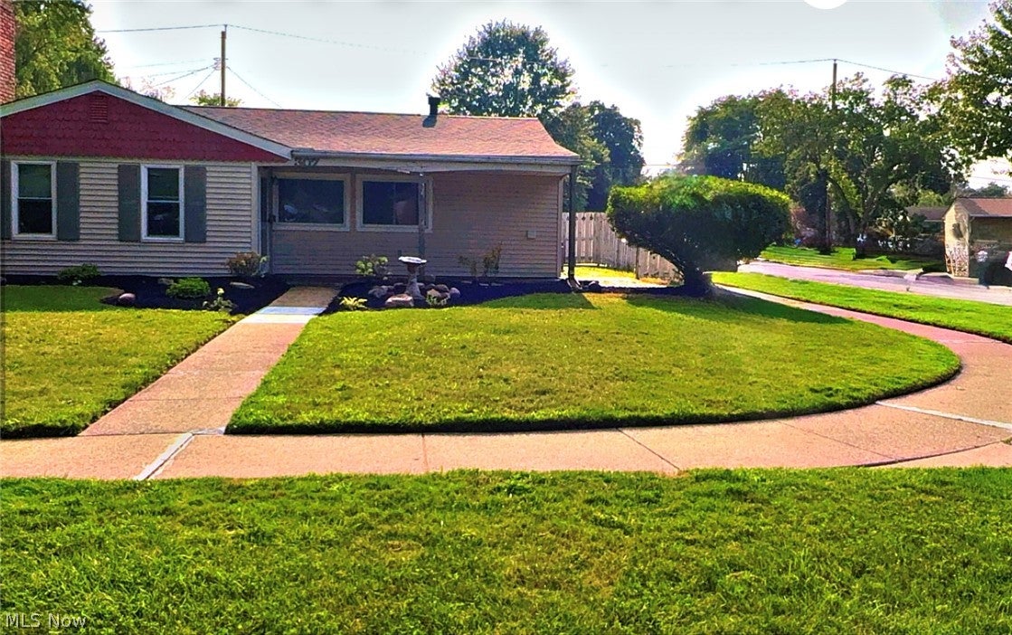 307 Rowan Drive — photo