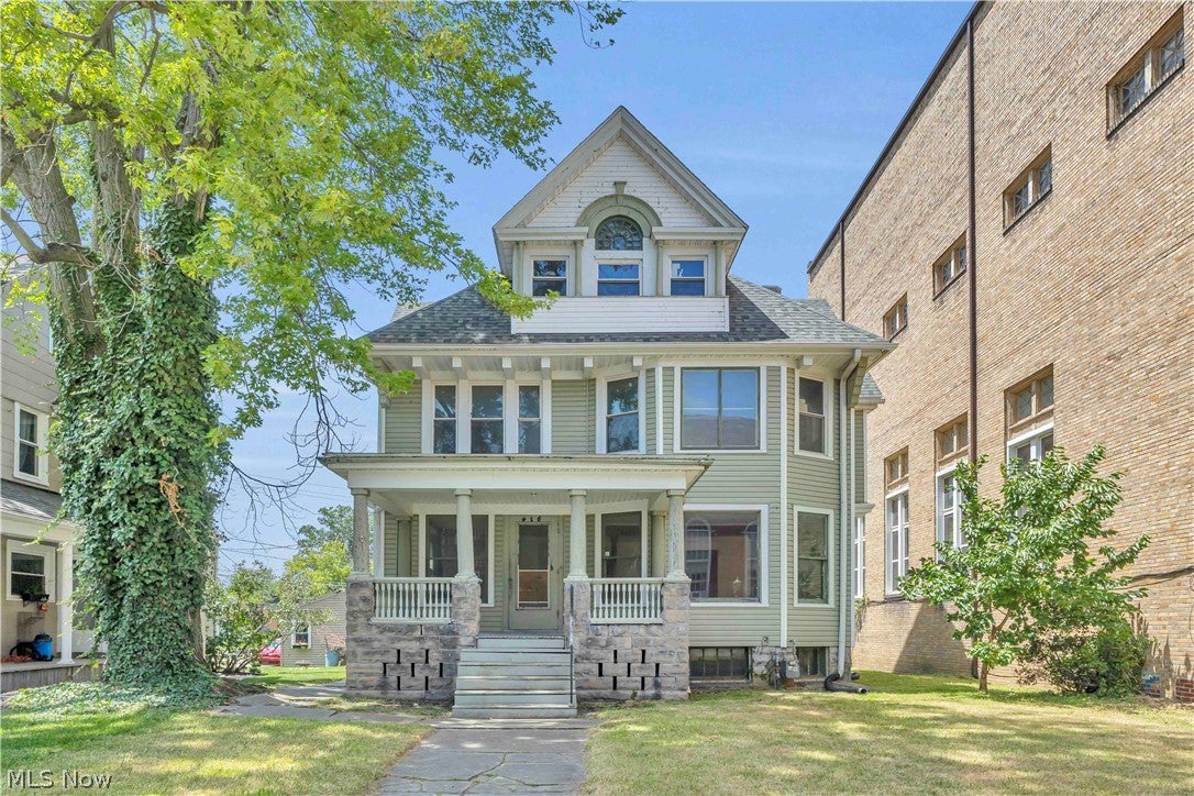 416 Washington Avenue — photo