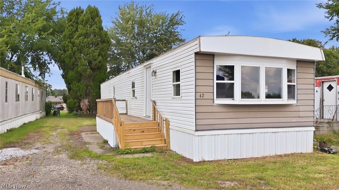 10341 Lincoln Way E Lot 42 — photo