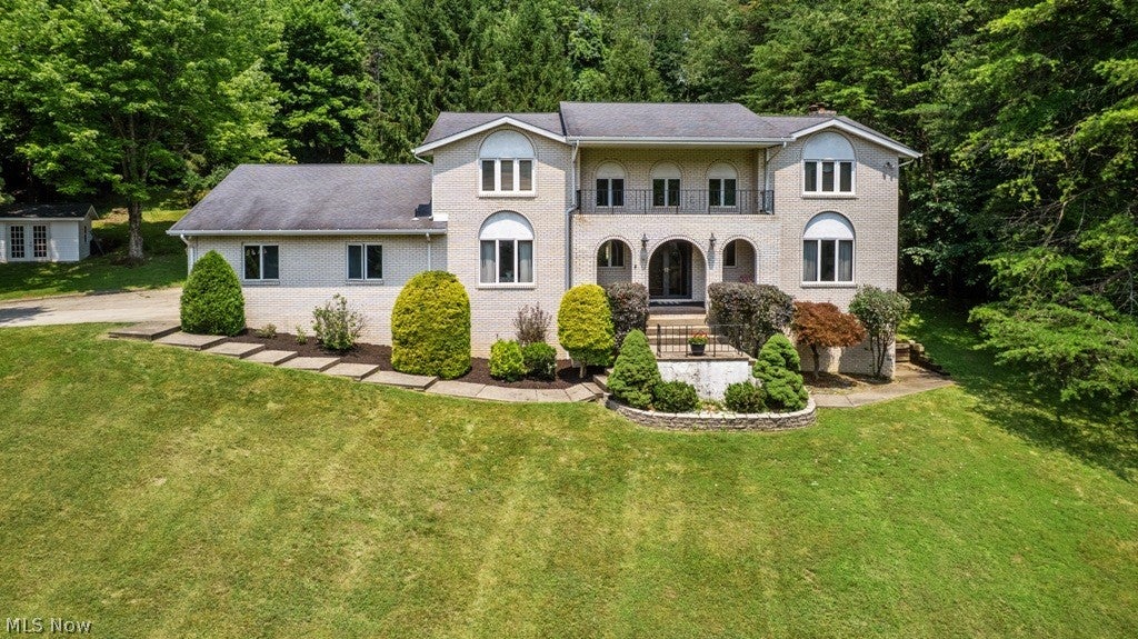 66 Laurelwood Place — photo