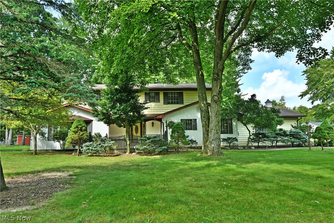 211 Fox Run — photo
