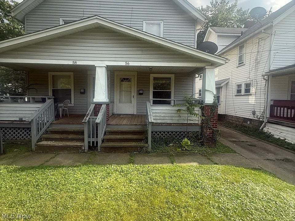 56 E Mapledale Avenue — photo