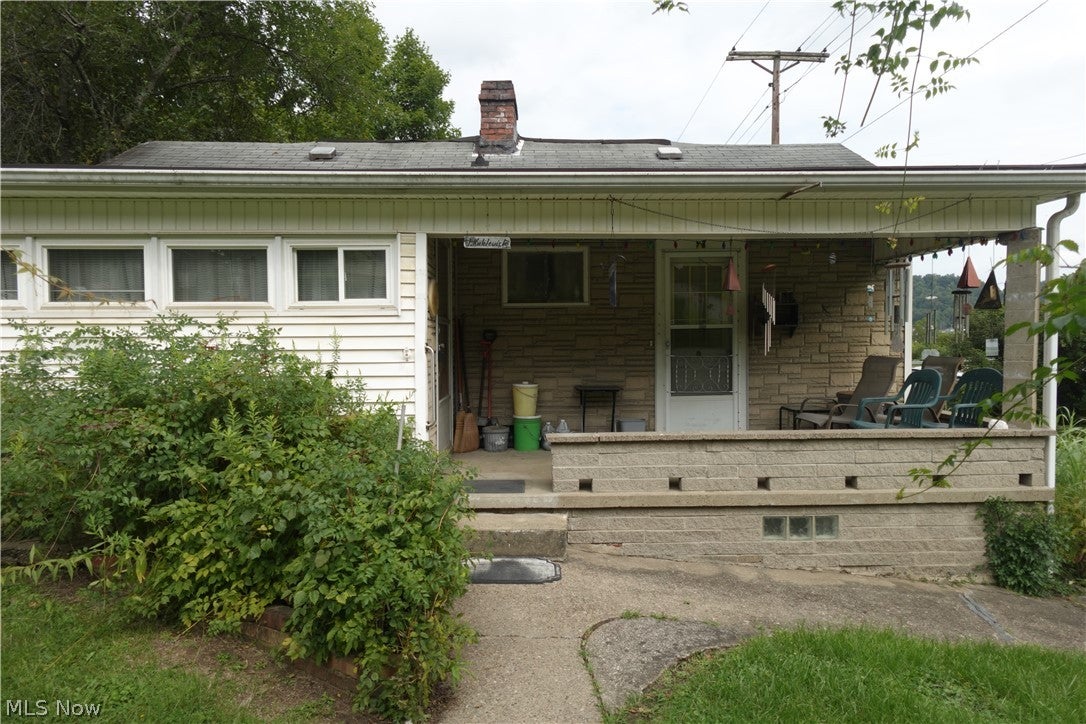 56505 Boyd Avenue — photo